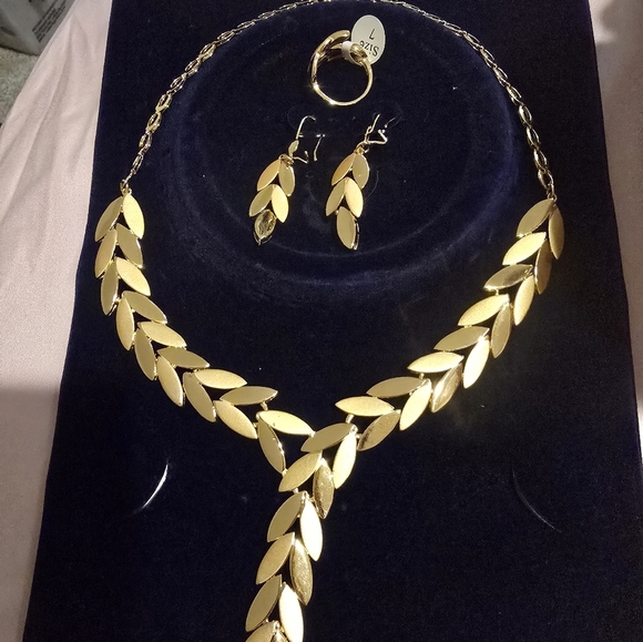 21kgp Dubai Jewlery Set - Picture 8 of 10